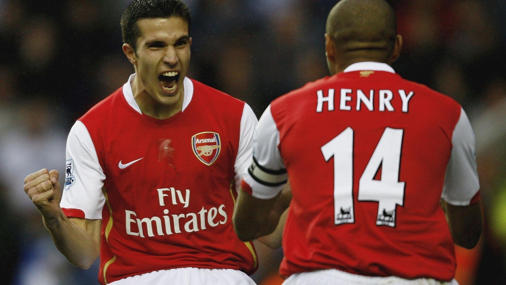 侮辱式换人!热刺6500万队史标王西蒙斯12场0球1助,表现令人失望的悲情之路